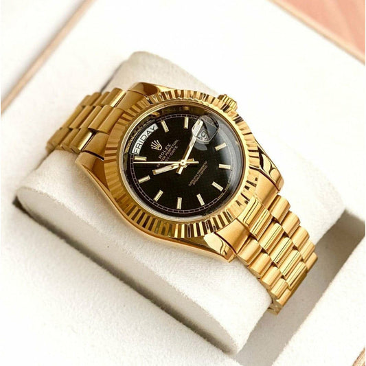 Luxurious Day-Date Watch