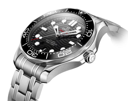 Diver 300M Master Chronometer – 42mm Black Dial | Premium Dive Watch